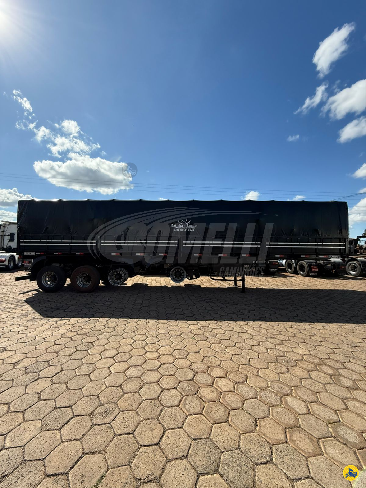 GRANELEIRO de Comelli Caminhões